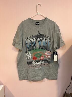 New Era New York Yankees Mens Shirt *XL*